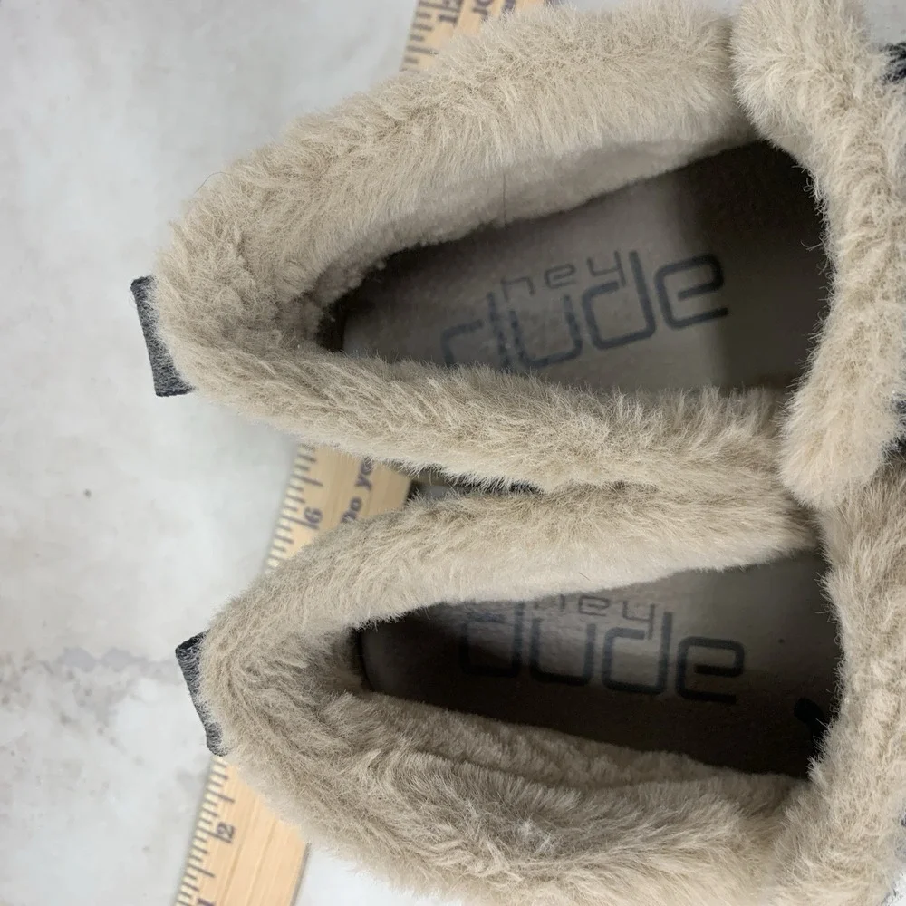 Hey Dude Denny‎ Shoes Women Size 5 Booties Boots Sneakers Black Tweed Fur Lined